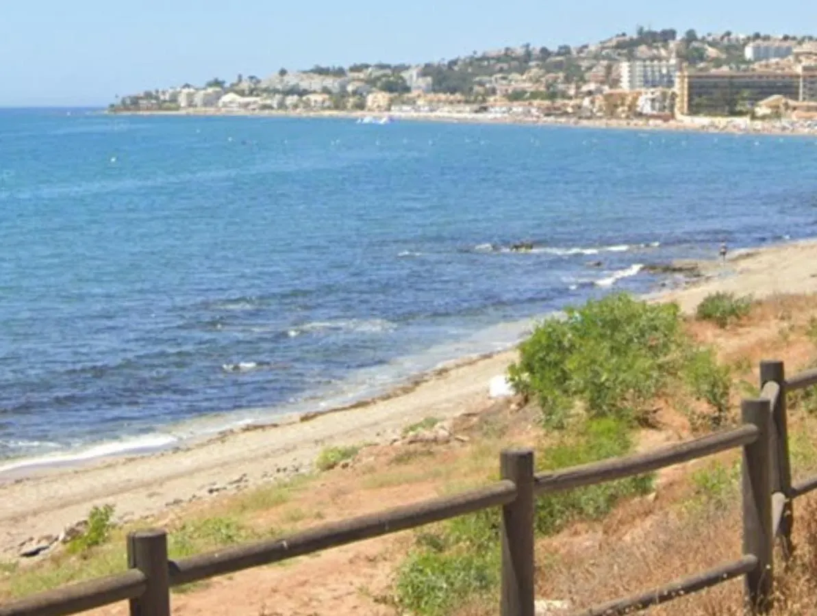Apartamento Frente A La Playa. Vistas Al Mar. La Cala De Mijas Málaga 0*,  España
